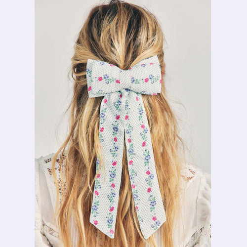 Lorna Barrette - lilac crema